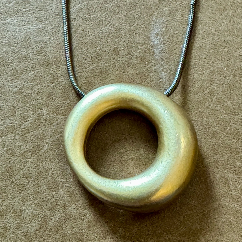 J Jill Matte Gold Tone Gunmetal Oval Pendent Long Necklace 20$